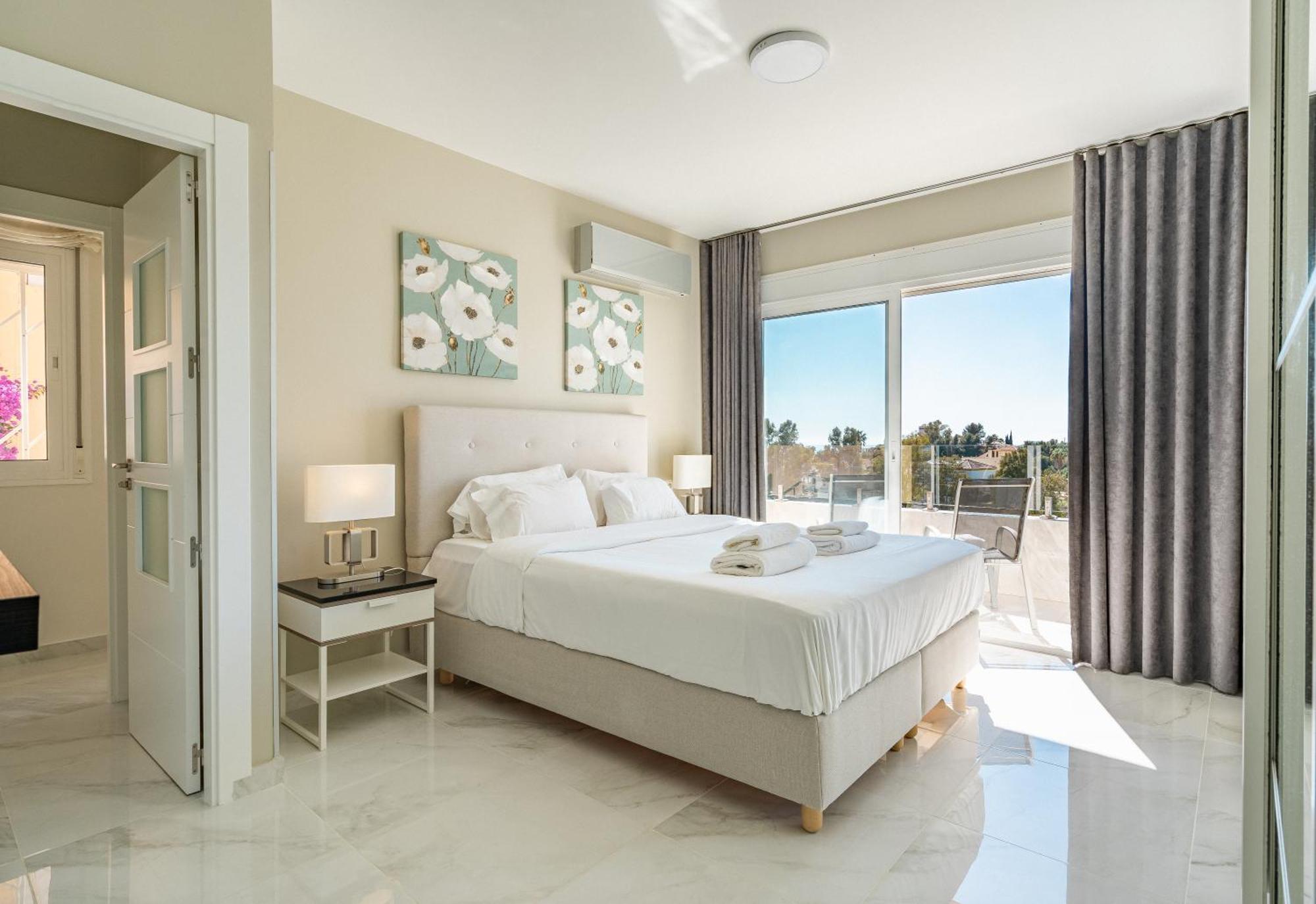 Private Luxurious Hillside Villa With Pool & Sea Views For 8 To 10 Ppl Fuengirola Ngoại thất bức ảnh